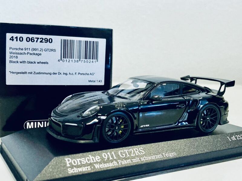 【送料無料】1/43 Minichamps Porsche ポルシェ 911 (991.2) GT2 RS Weissacha-Pacjage 2018 Balck with Black wheels