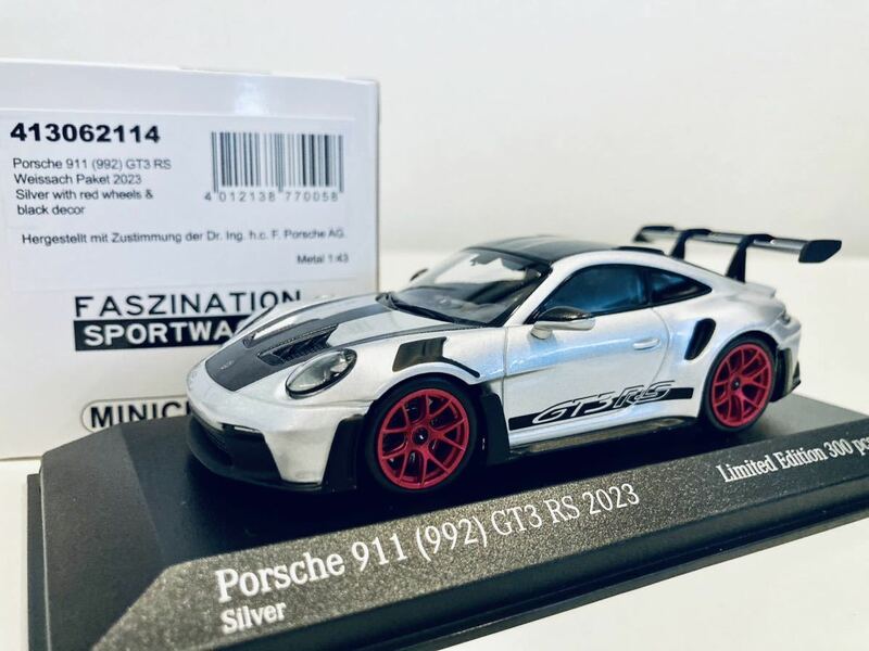 【送料無料】1/43 Minichamps Porsche ポルシェ 911 (992) GT3 RS Weissach package 2023 Silver with red wheels