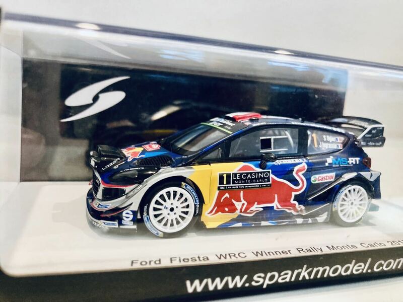 【送料無料】1/43 Spark Ford Fiesta フォード フィエスタ WRC #1 S.オジェ Winner Rally Monte Carlo 2018 ライトポッド仕様 Champion