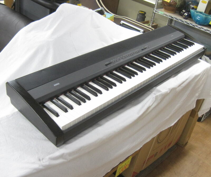 ● KORG デジタルピアノ キーボード SP-300BK ジャンク品！