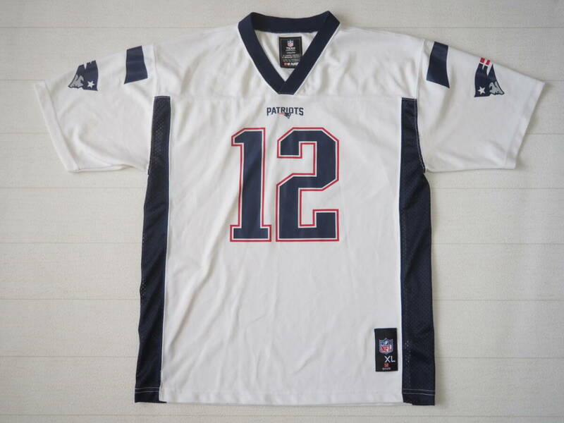 ☆送料無料☆ NFL TEAM APPAREL USA直輸入 古着 ニューイングランド・ペイトリオッツ トム・ブレイディ ゲームシャツ YOUTH XL ホワイト 