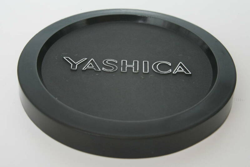 ヤシカ　エレクトロ35各種用　フロント　レンズキャップ　　 内径57ｍｍ　被せ式　 中古美品
