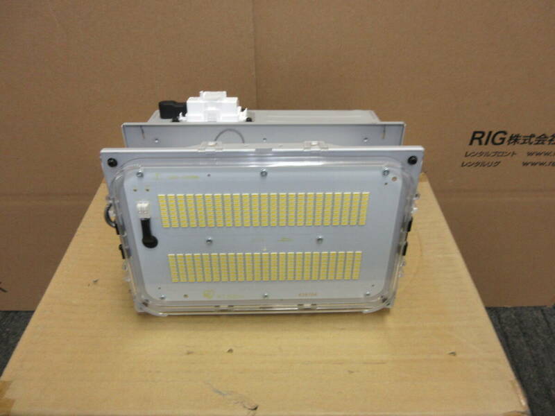 NT030309　未使用　アイリス　高天井用照明LED　HX-Rシリーズ　HXR205-100N-B-LI　昼白色　50W　広角タイプ　2個セット　個数あり