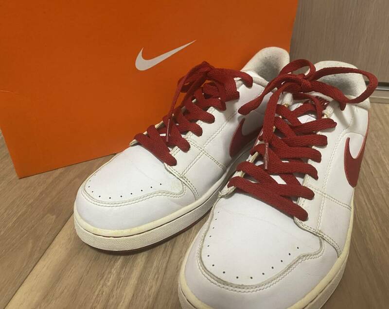 ★【美品】★NIKE ナイキ BACKBOARD SL バックボード SL 386117-161、 26.0cm ホワイト/レッド