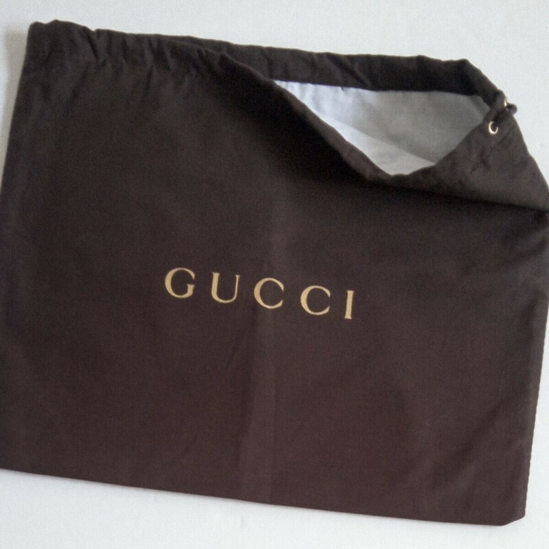 〔グッチ〕35×29cm 保存袋 巾着袋 布袋 GUCCI 正規品 バッグ用 ダークブラウン （0051)