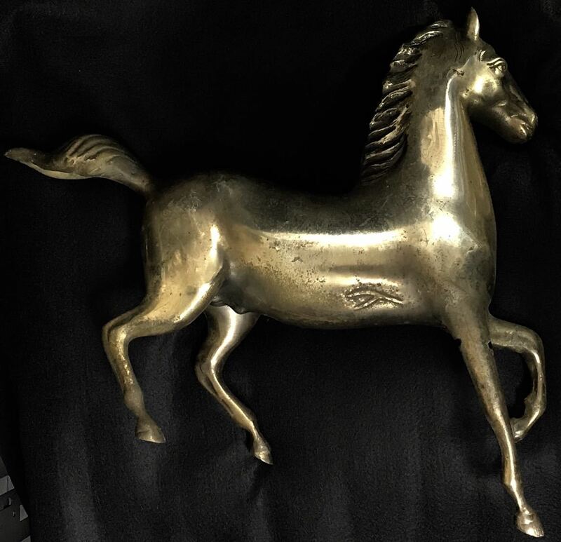 【正之】作 真鍮 銅製 年代物 細密細工 大きいな馬の置物 約35cmx29cmx10cm