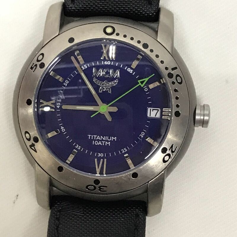 MCM チタニウム 10ATM MC.2310M ブルー文字盤 デイト メンズ QUARTZ クオーツ 可動　稼働　カレンダー　腕時計