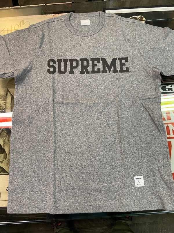 supreme Tシャツ　シルバータグ　グレー