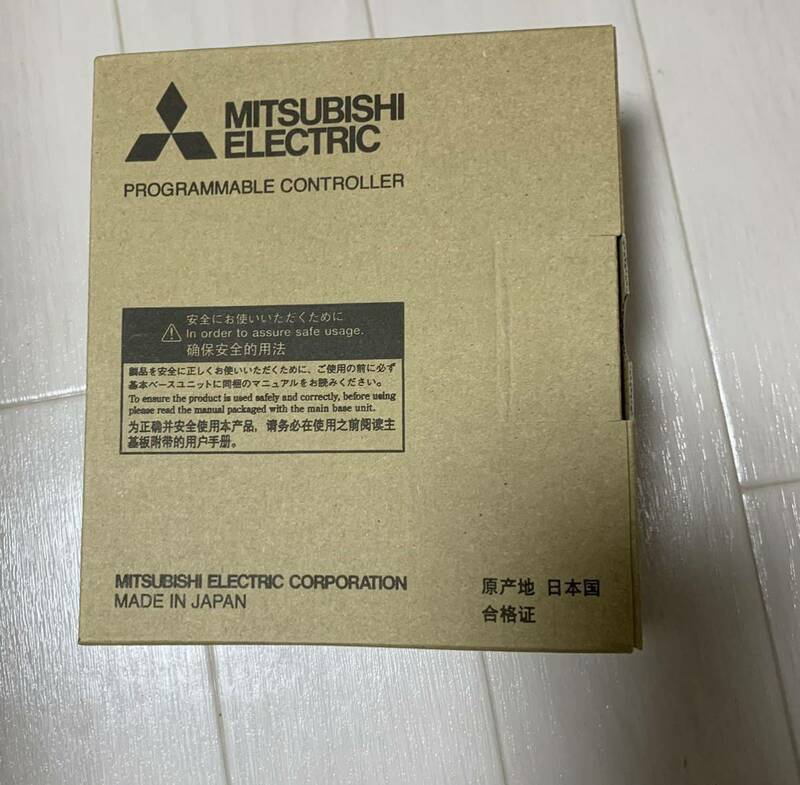 三菱電機 シーケンサ RJ71GF11-T2 新品　年製2022