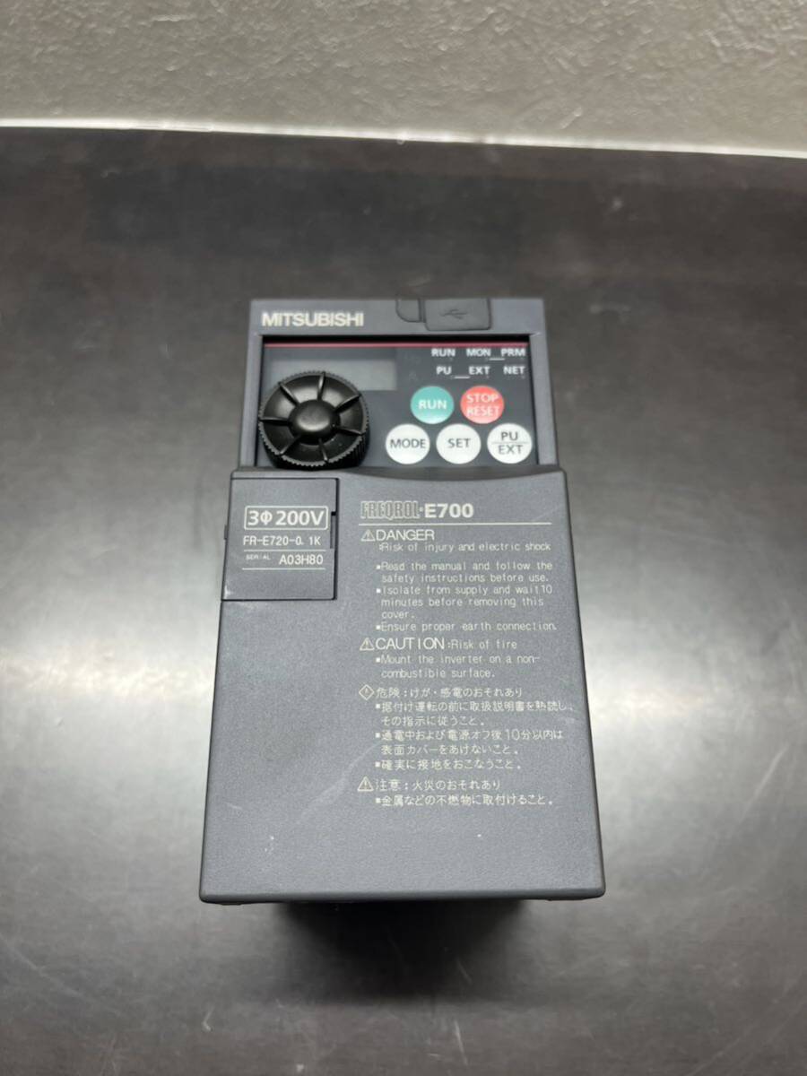 ★中古品★三菱電機 MITSUBISHI インバーター FR-E720-0.1K