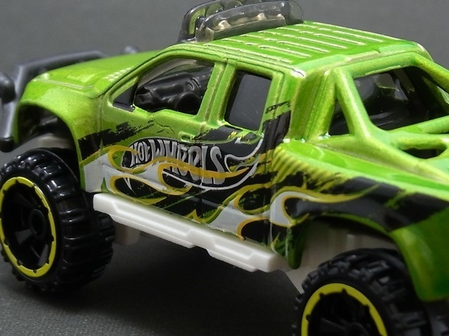 ☆☆日曜夜☆未開封新品☆SANDBLASTER (2010 FORD F-150 SVT RAPTOR) (第2世代金型)☆HOT WHEELS