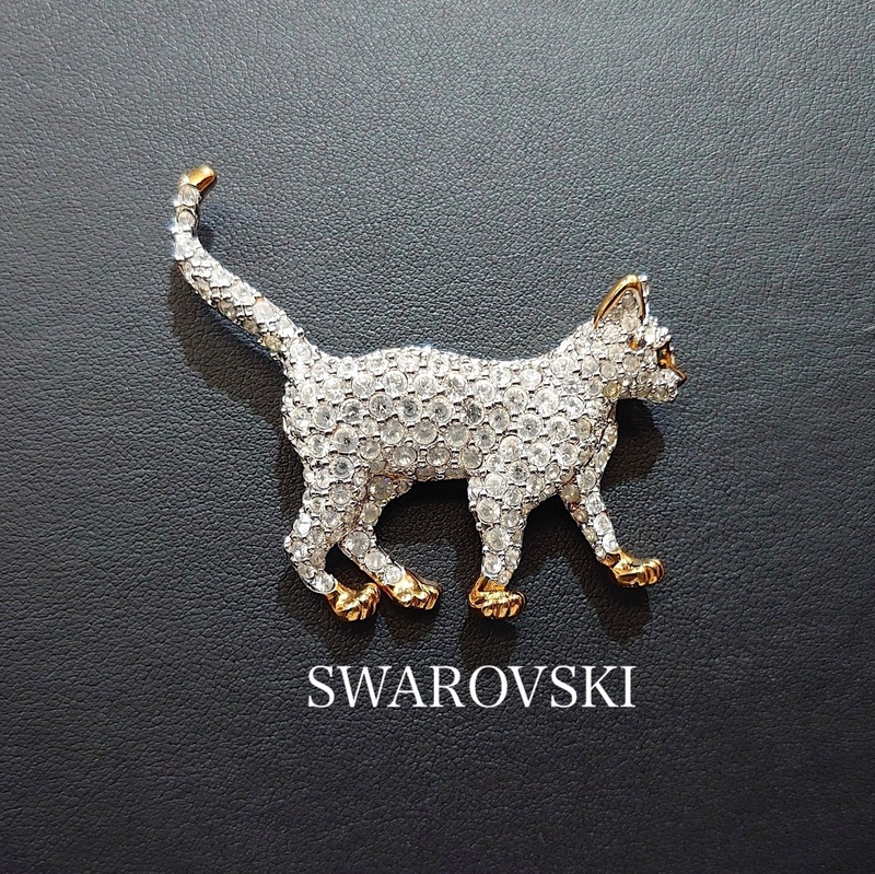 【レア】SWAROVSKI スワロフスキー キャット ブローチ クリアストーン 猫 ねこ ネコ 白猫 CAT アクセサリー 【送料無料】