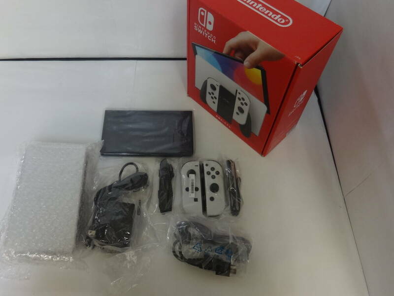 H092 中古 ゲーム 本体 ニンテンドー NINTENDO SWITCH 有機EL モデル HEG-S-KAAAA(JPN) ホワイト 動作確認済 初期化済 JOY-CONグリップ欠品