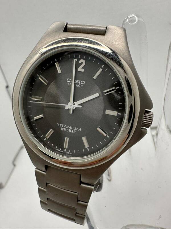 【CASIO】LINEAGE TITANIUM 腕時計 LIN-163 中古品　稼動品