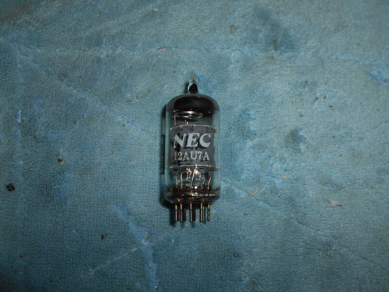 NEC　　12AU7A　　中古1本　　ECC82