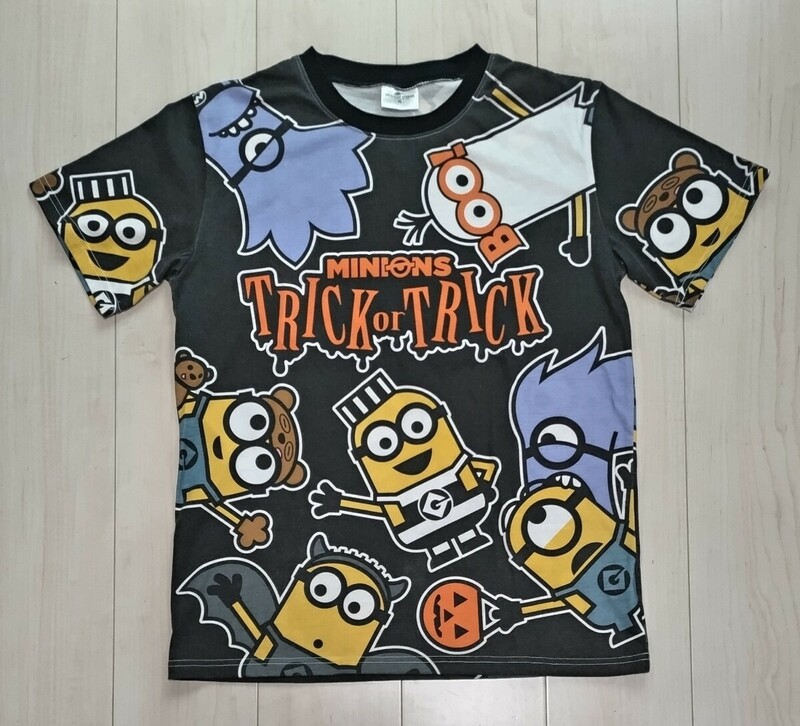 ミニオンズ　ハロウィン 【 M 】 USJ　半袖　Tシャツ　HALLOWEEN　MINIONS　TRICK or TREAT