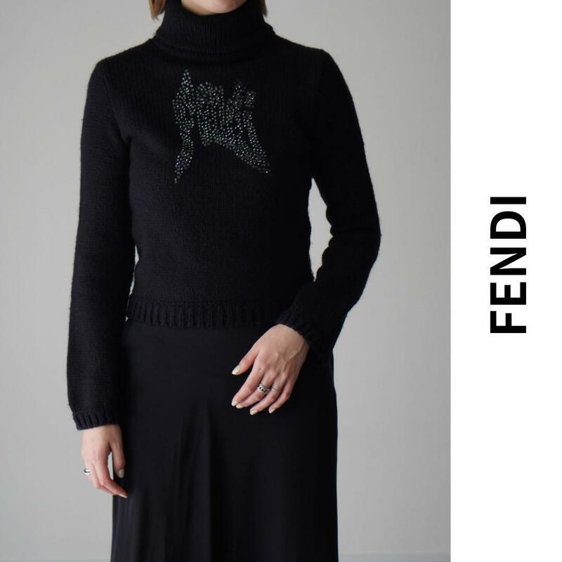 美品 FENDI フェンディ ウールニット ラインストーン装飾 ブランドロゴ タートルネック 混紡素材 oldfendi S ブラック 長袖セーター