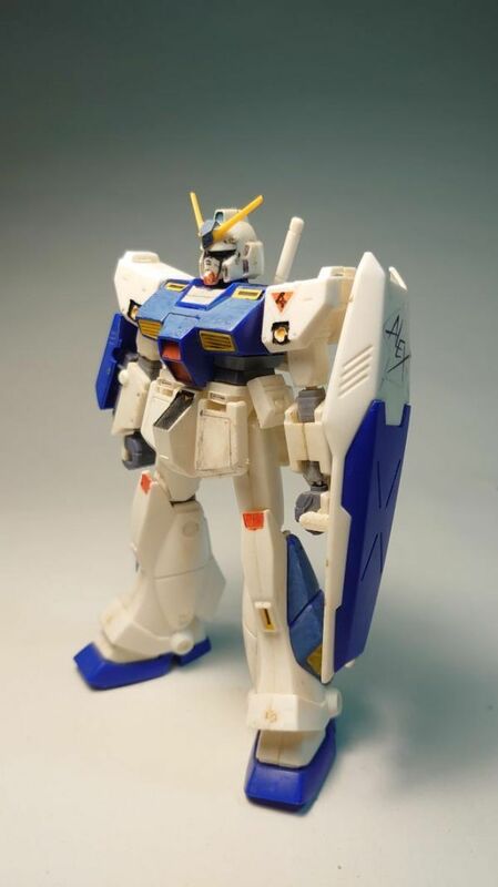 旧1/144 ガンダム NT-1 アレックス (ポケットの中の戦争)※パーツ欠品、塗装等アリ　ガンプラ 完成品 ジャンク