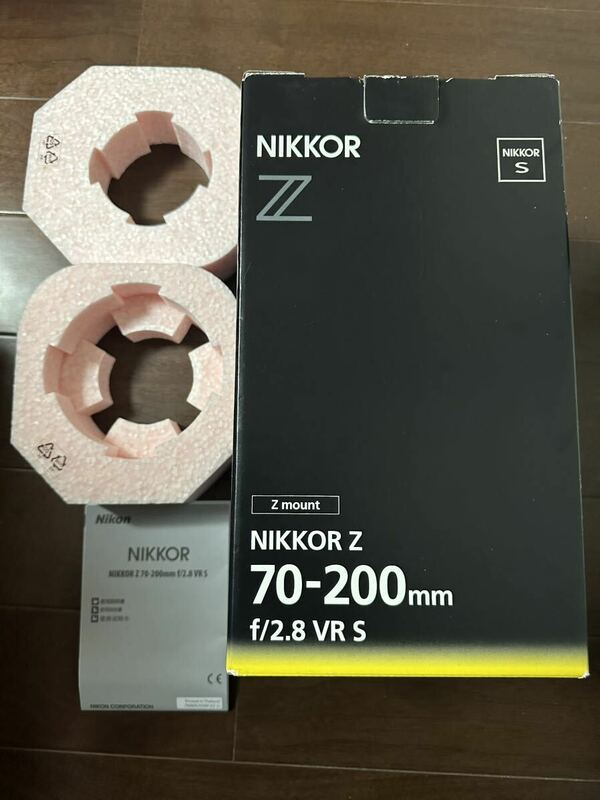 Nikon Nikkor Z 70-200mm 2.8 VR S Zマウント　元箱　マニュアル　、レンズなし