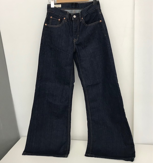 あ//J6659 　 LEVI'S リーバイス　プレミアムジーンズ　Gパン