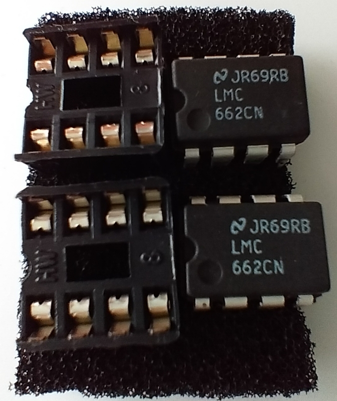 オペアンプLMC662(2個)とICソケット8pin(2個)