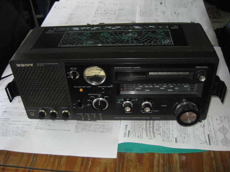 ソニーICF6700 BCLラジオ