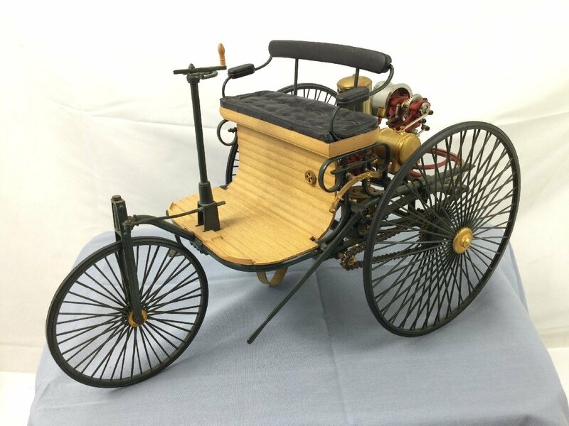 【三】ダイキャスト ミニカー ベンツ・パテント・モトールヴァーゲン 1886 世界初のガソリンエンジン自動車　s3728Q_En