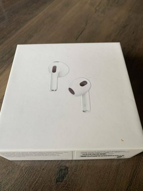 AirPods Apple MME73J (ジャンク)