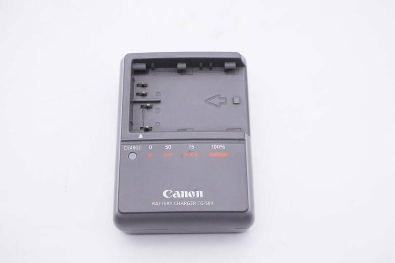純正　CANON　CG-580　充電器　for BP-511 キャノン
