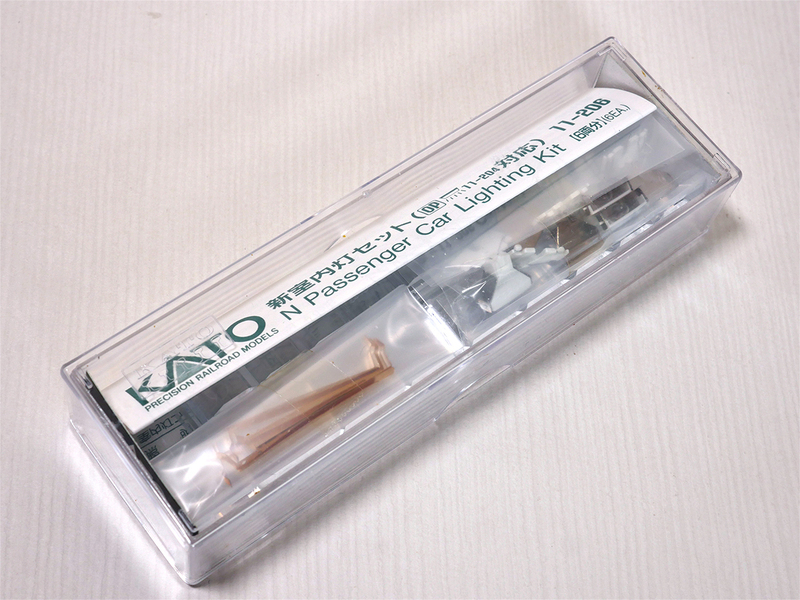 【未使用】KATO 新室内灯セット（6両分） 11-206⑩