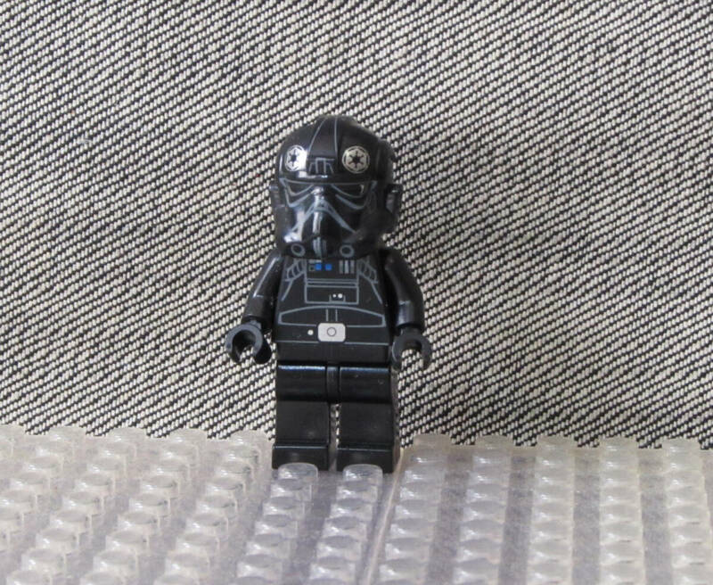 ◇レゴ∥LEGO【ミニフィグ-スターウォーズ/TIEファイター・パイロット(Imperial TIE Fighter Pilot)】◆正規品 [R88862]