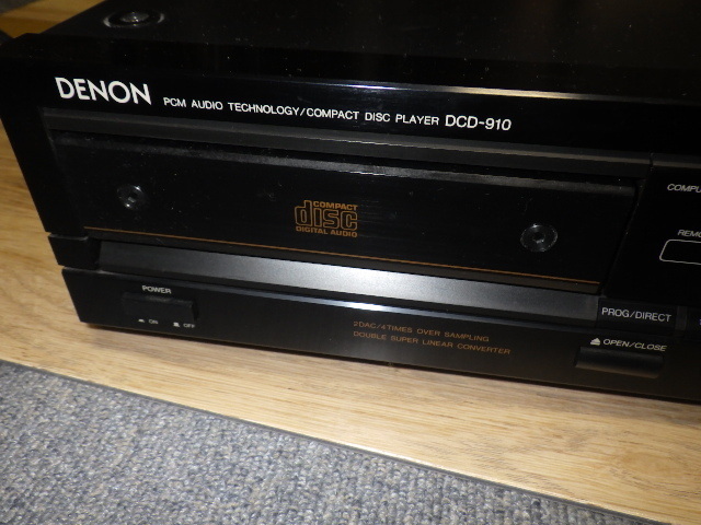 DENON　PCM　AUDIO　TECHNOLOGY／ＣＯＭＰＡＣＴ　ＤＩＳＣ　ＰＬＡＹＥＲ　ＤＣＤ－９１０　送料込みです。