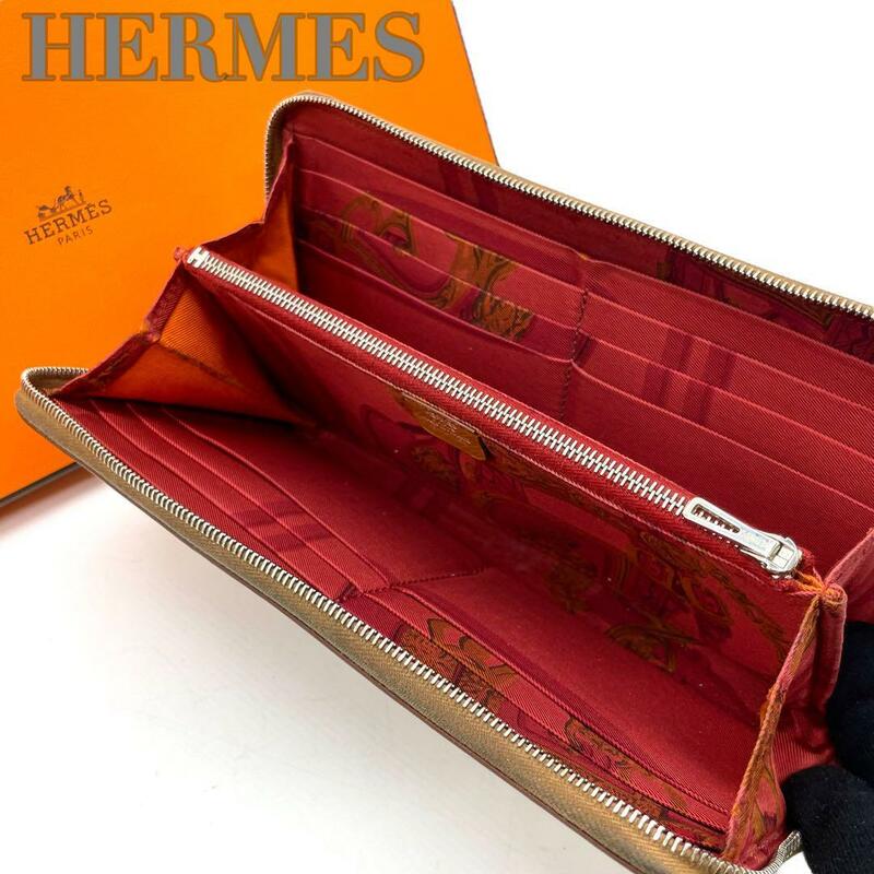 HERMES エルメス アザップシルクイン ラウンドジップ　長財布　ブラウン