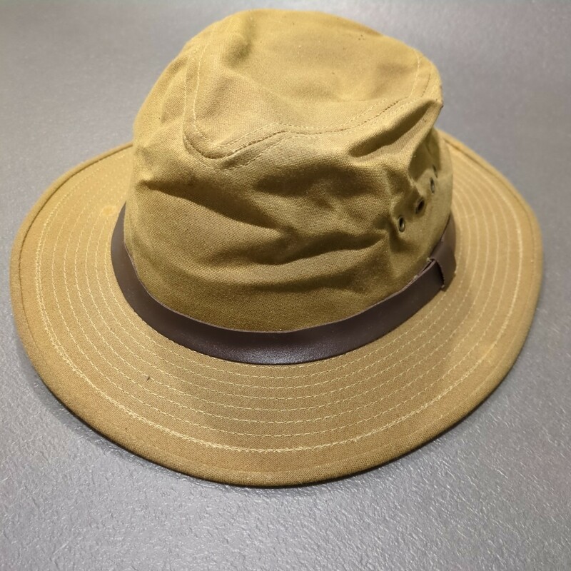 FILSON　Mサイズ　カーキ　ブッシュハット　 フィルソン USA製 アメリカ製 HAT 帽子 ハット　タグ付