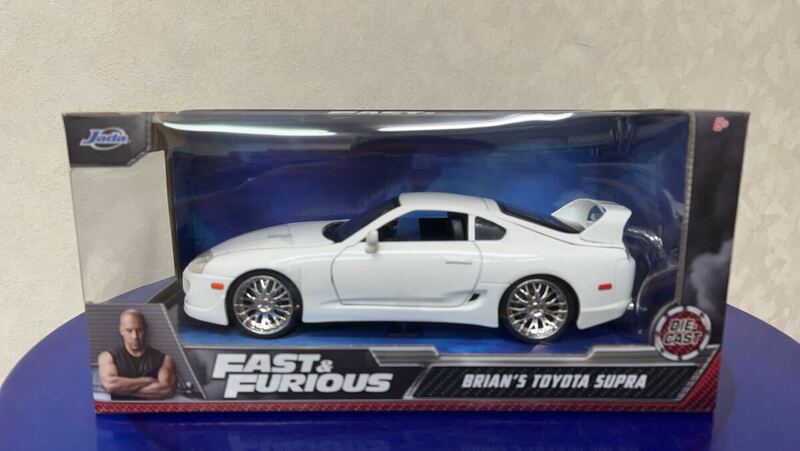 新品 1/24 Jada toys FAST&FURIOUS ワイルドスピード　 Brian's Toyota Supra ホワイト w25×H 11×D13