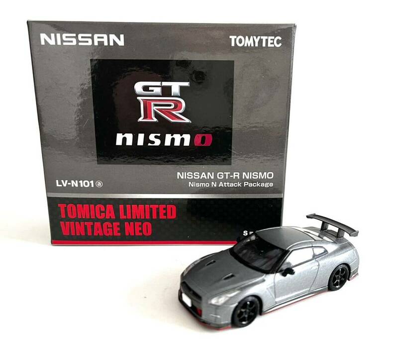 日産　GTR NISMO 1/64 送料無料