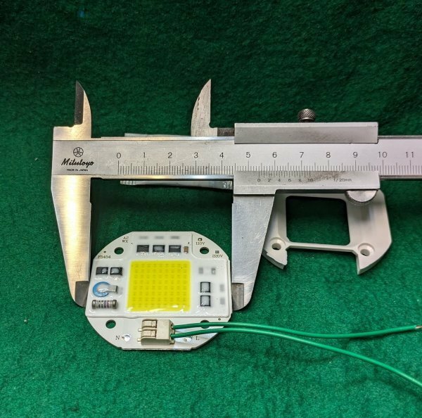 ＬＥＤライト制作用にＬＥＤユニット１００ＷＡＣ１００Ｖで点灯放熱シリコン付送料全国一律ゆうメール１８０円