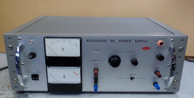 未使用在庫品 REGULATED DC POWER SUPPLY Model 5118B Metronix Corp 重さ 26Kg パワーサプライ アマチュア無線 動作確認済み#BB02150