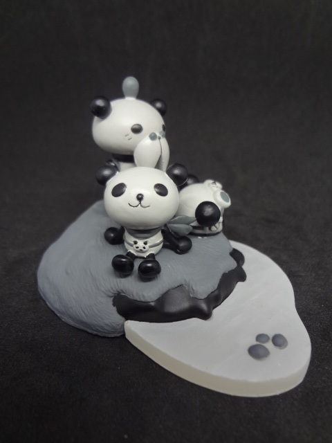 小川のほとりで・・・　メガハウス パンダーゼット MINI FIGURE COLLECTION 02～戦え！！パンダーゼット編～