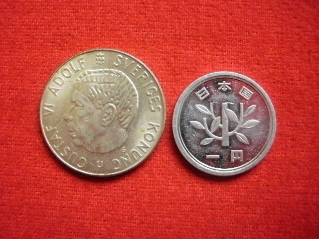 ●世界の銀貨　SVERIGES (SWEDEN) 1 KRONA 1962-u ( .400 silver )　外径約25.0㎜　量目約6.93g　中古並美品～