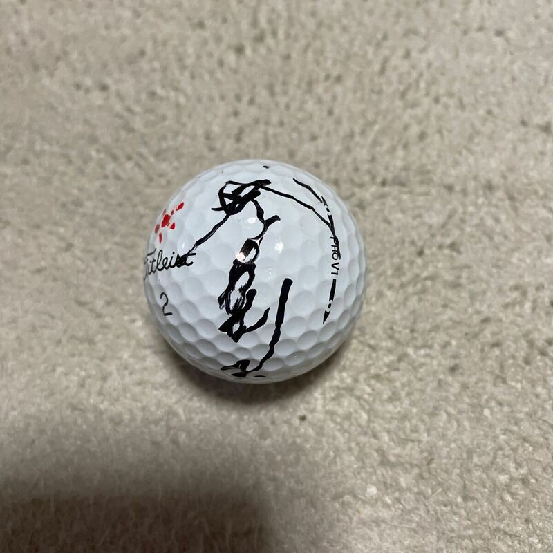 プロゴルファー城戸富貴 実使用直筆サイン入りゴルフボール