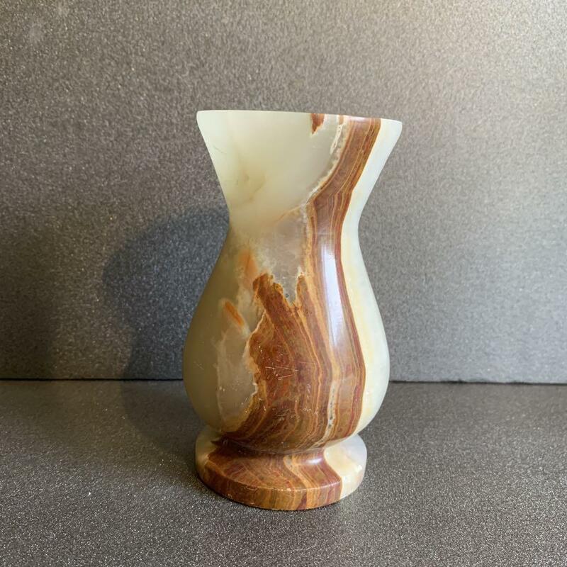 花瓶　スペイン製　陶磁器　水差オブジェ　インテリア置物　　13.5㎝×7㎝　定価16,800円