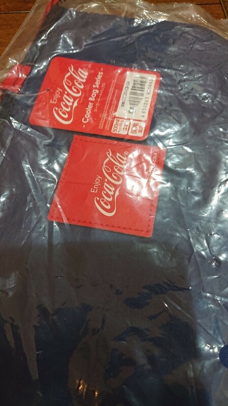 ★★★ Coca-cola コカ・コーラ クーラートートバッグ 紺色 新品 未開封 未使用 ゆうパケットポスト 送料２３０円 ★★★