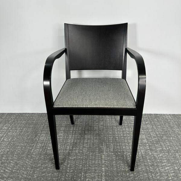 送料無料！！　arflex/アルフレックス｜植木莞爾デザイン　KUF　アームチェア　ダイニングチェア　椅子 4