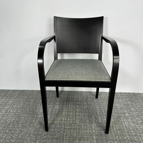 送料無料！！　arflex/アルフレックス｜植木莞爾デザイン　KUF　アームチェア　ダイニングチェア　椅子 5