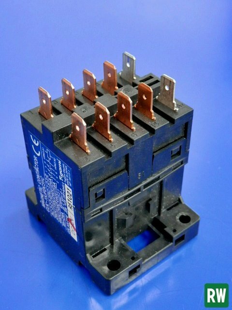 【定形外350円】電磁接触器 DC12V TOGAMI CLK-15JFDC31C タブ端子タイプ [3]