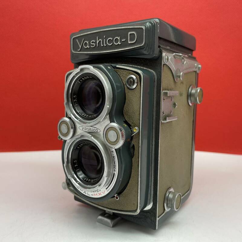□ YASHICA YASHICA-D フィルムカメラ 二眼レフカメラ Yashikor F3.5 80mm シャッターOK ヤシカ