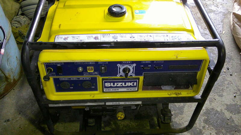 SUZUKI　スズキ　エンジン　発電機　溶接　SVW140　キャスター付き　ウェルダー　西濃支店止(企業様は直接配送可能)　引取り歓迎