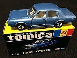 トミカ黒箱復刻版 32 トヨタ ニュー クラウン　30周年復刻版再販品 TOMICA