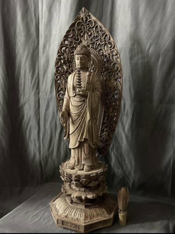 大型　高61cm 井波彫刻　仏教工芸品　総楠製　極上彫　木彫仏像　薬師如来立像